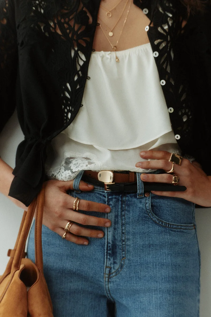 اتش اند ام جينز واسع بخصر عالي