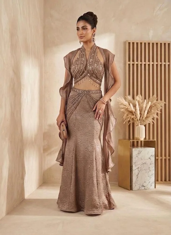 Viny VINY Brown 3-Piece Sequin Embellished Saree Set – Women's Indian Ethnic Wear