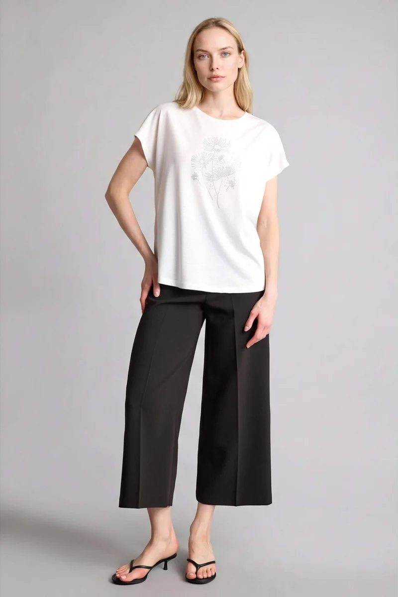 ديفاكتو Crew Neck Short Sleeve T-Shirt
