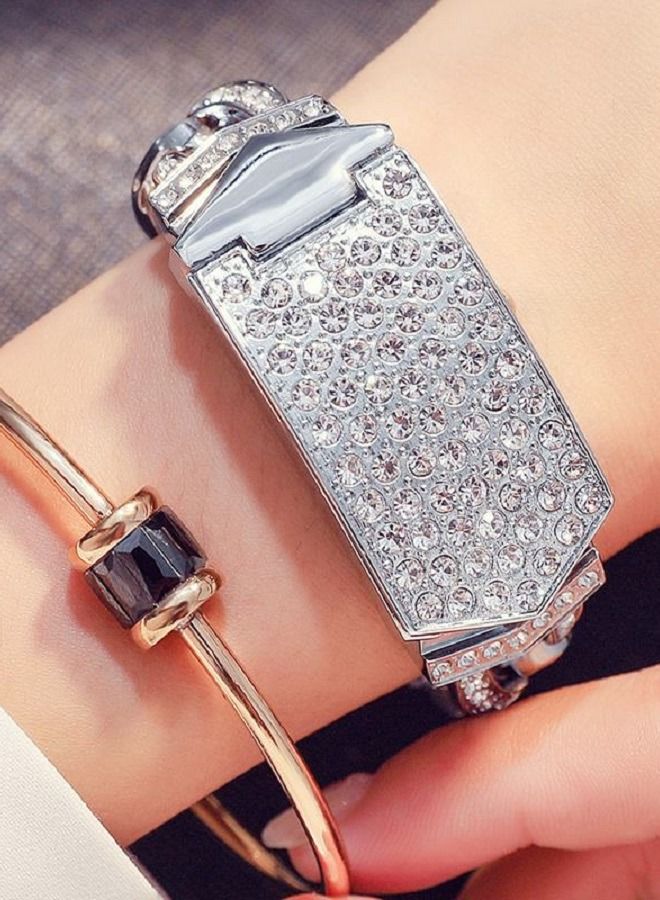 Wrist watch with Bracelet Design, Silver Color  - Image 3