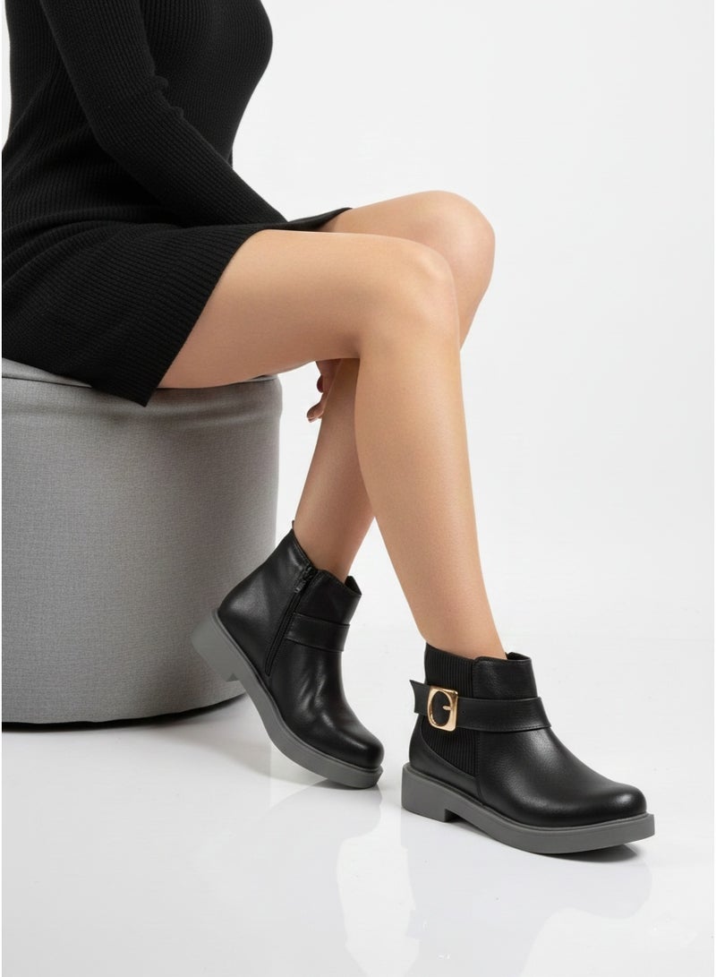 Vbranda A stylish ankle boot designed with a smooth - Image 1