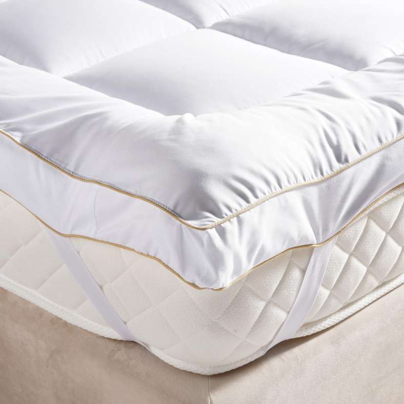 Fluffy Extra Thick Mattress Topper 200x200+8cm - White
