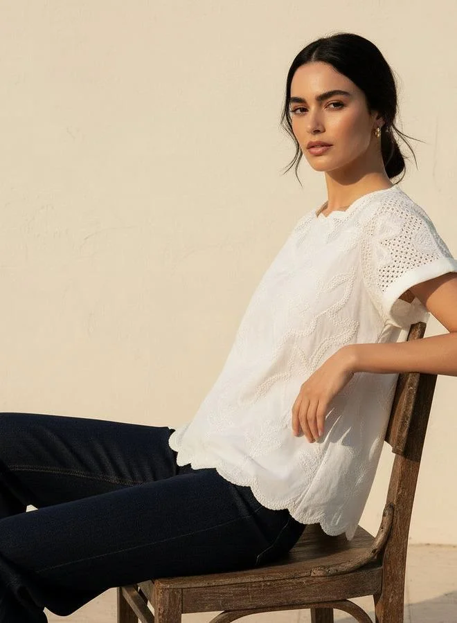 Iconic Iconic Top with Floral Embroidery