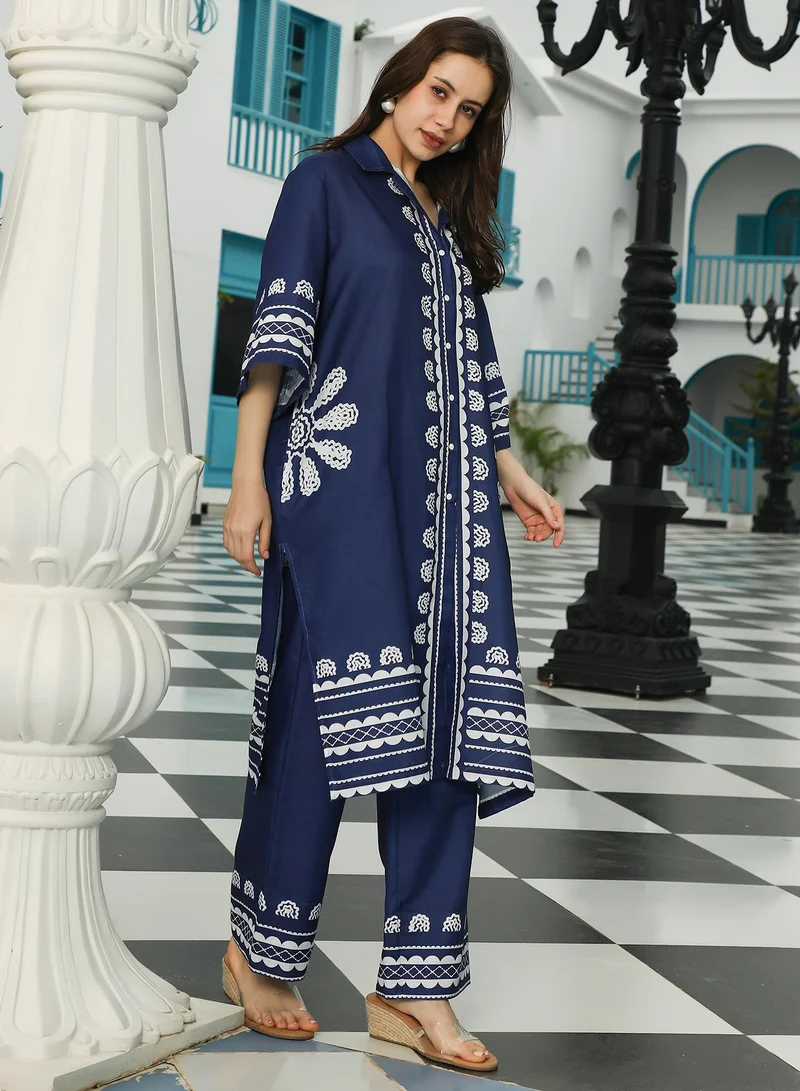 QISSA Women's Indigo Blue Indie Flora Lined-Imprint Kurta Set For Ethnic Wear | Spread Collar Quarter Sleeve | Floral Placement Print Plain Fabric | 2 Piece Kurta Set Designed For Casual & Daily Wear