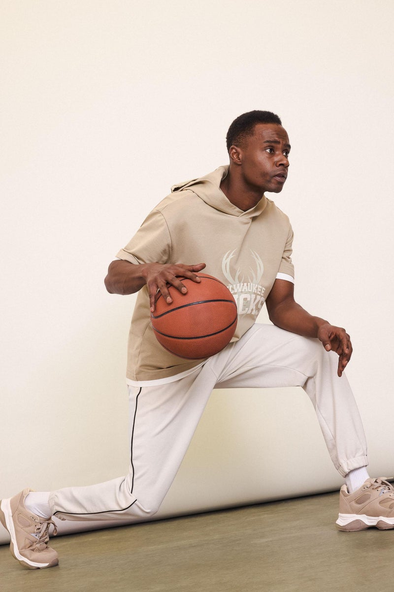 DeFacto Beige Man DeFactoFit NBA Milwaukee Bucks Standard Fit Scuba Fabric Sports Joggers Casual - Image 3