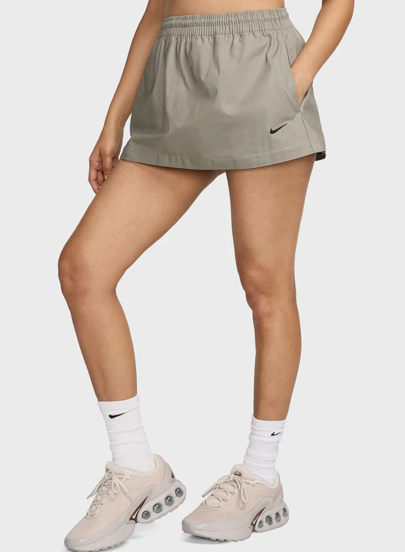 Nike Nsw Essential Woven Midrise Cargo Middi Skirt