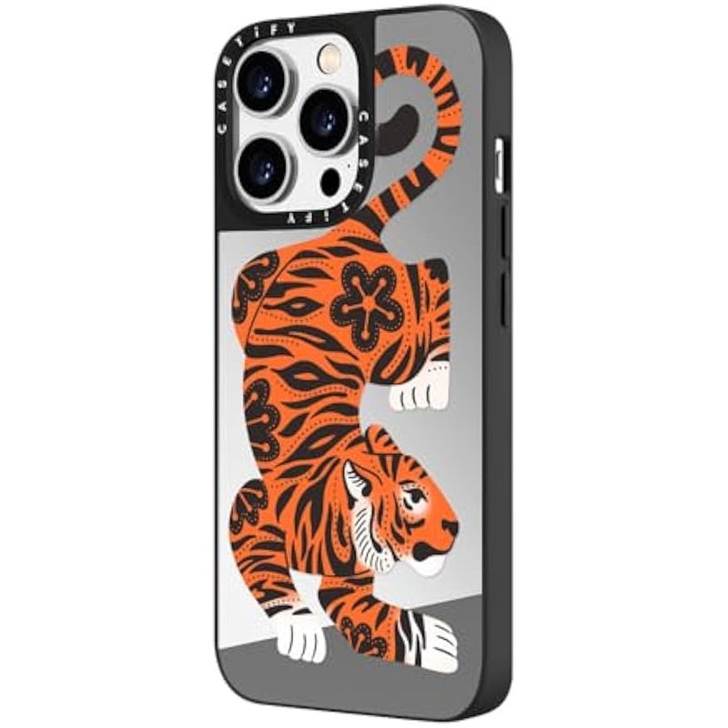 Casetify Mirror Case for iPhone 14 Pro Compatible with Magsafe - Fierce Tiger - Silver on Black - Image 5