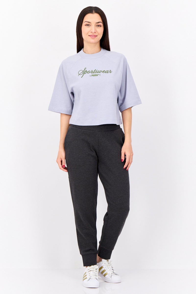 PUMA تي شيرت جريء للنساء بأكمام قصيرة ومقاس واسع، ضباب رمادي - Image 4