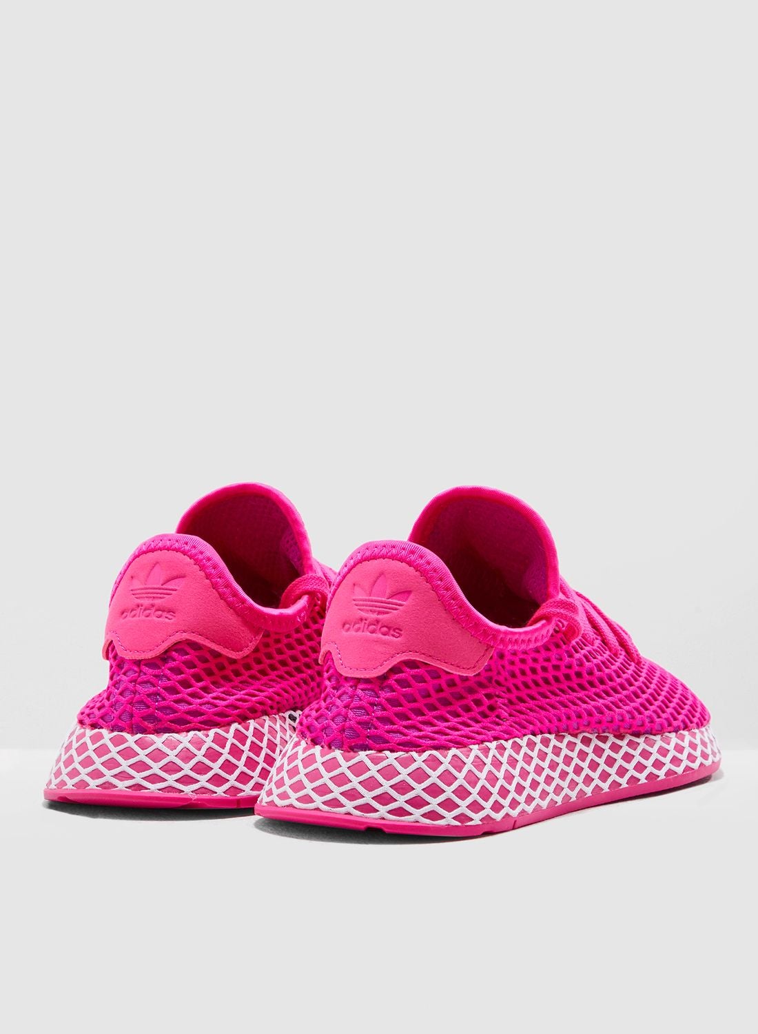 deerupt shock pink