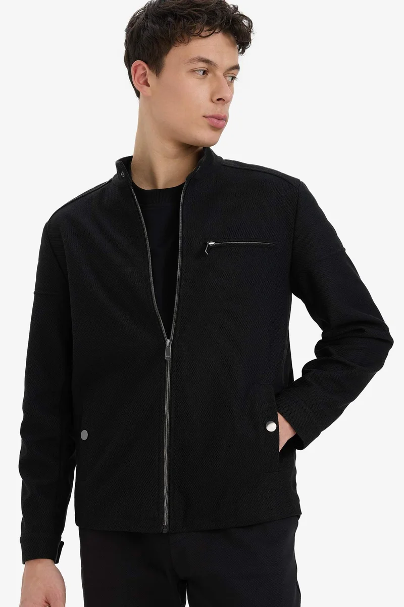 ديفاكتو Slim Fit Stand up Collar Zippered Jacket