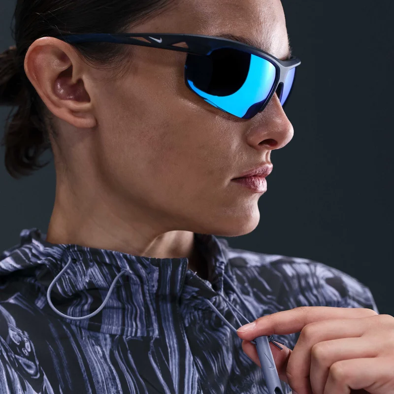 Nike Blue Women's Swift Repel UV Printed Running Jacket for Women | Best Price UAE