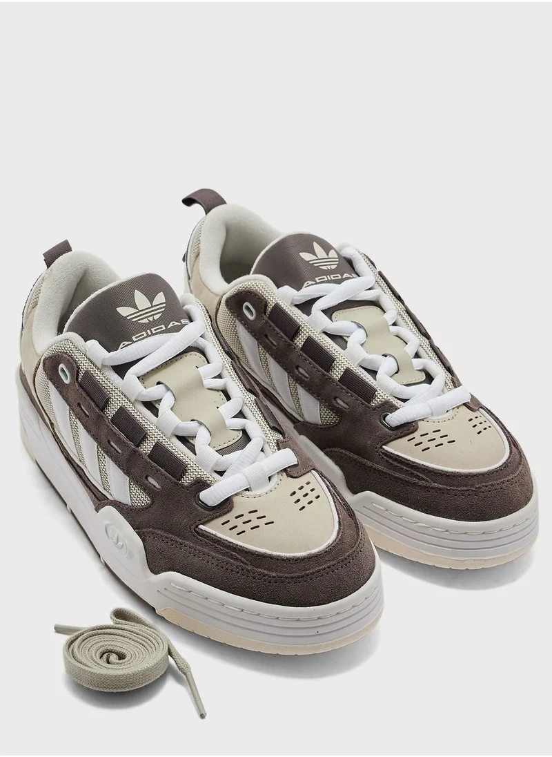 adidas Originals Adi2000