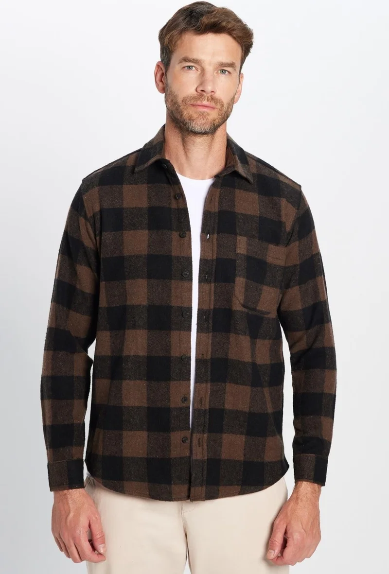 Tudors Men's Classic Fit Regular Cut Lumberjack Single Pocket Checkered Winter Shirt