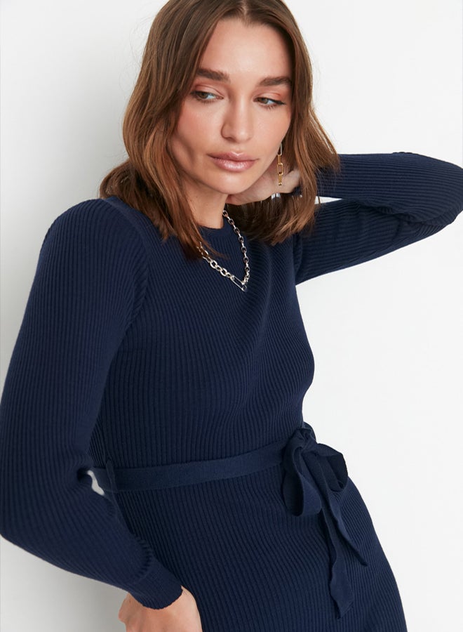 trendyol Navy Blue Midi Knitwear Belt Detailed Dress TWOAW22EL0009 - Image 2
