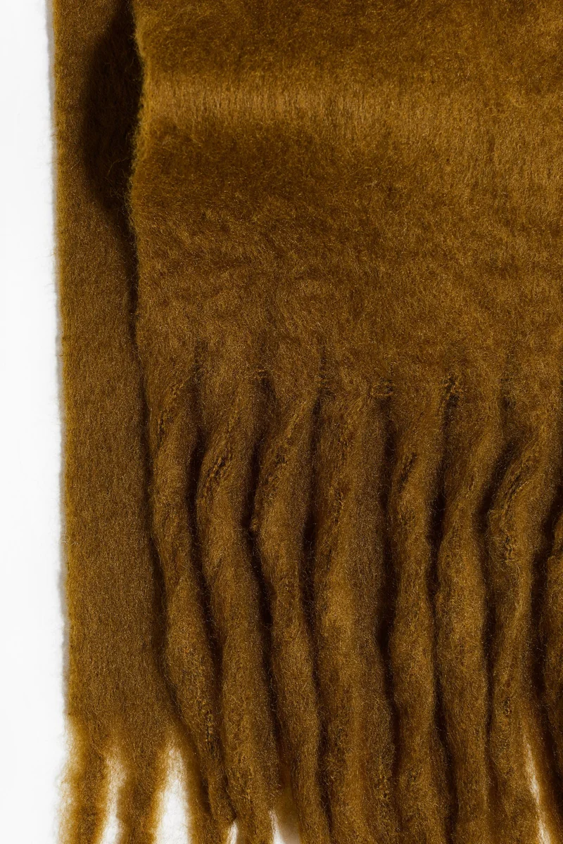 اتش اند ام وشاح ناعم