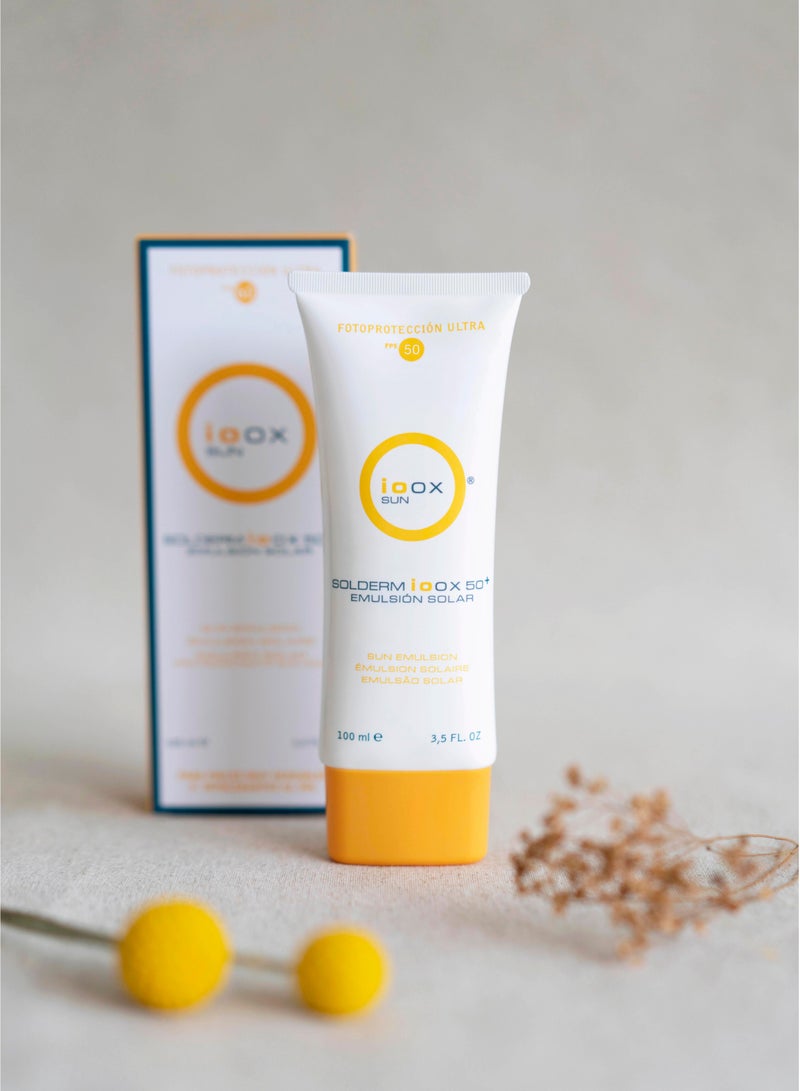 أيووكس IOOX Sun Solderm SPF 50 -  واقي شمس عالي الحماية (100 مل) - صناعة اسبانية - Image 1