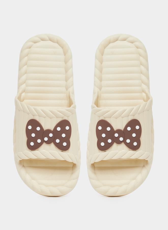 شبشب إسفنجي بتصميم فيونكة