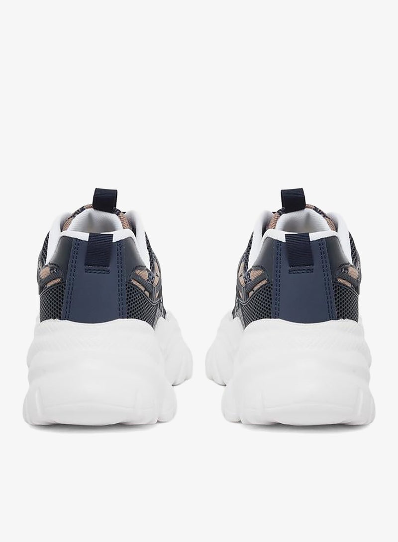 ستايلي سنيكرز ستيلى بنعل سميك برباط مطرز بالدانتيل - Image 4