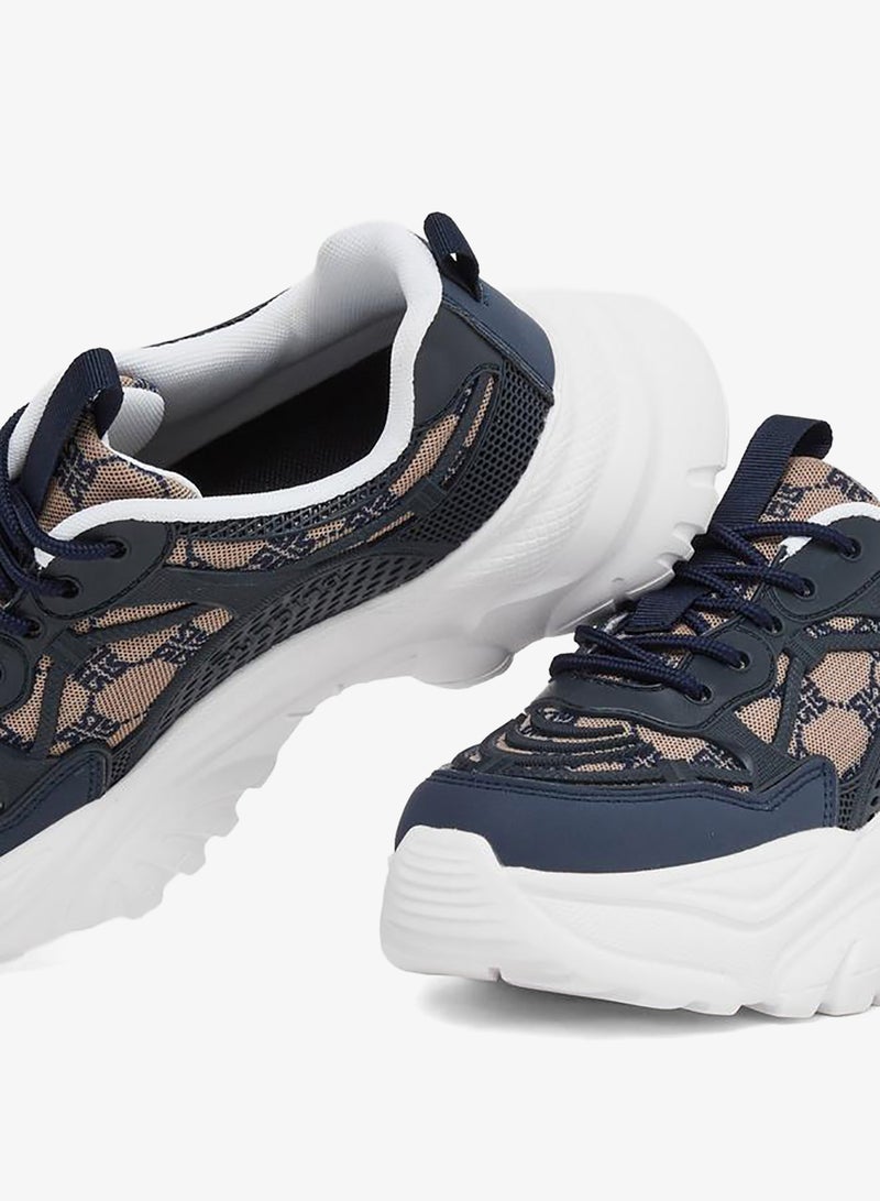 ستايلي سنيكرز ستيلى بنعل سميك برباط مطرز بالدانتيل - Image 3