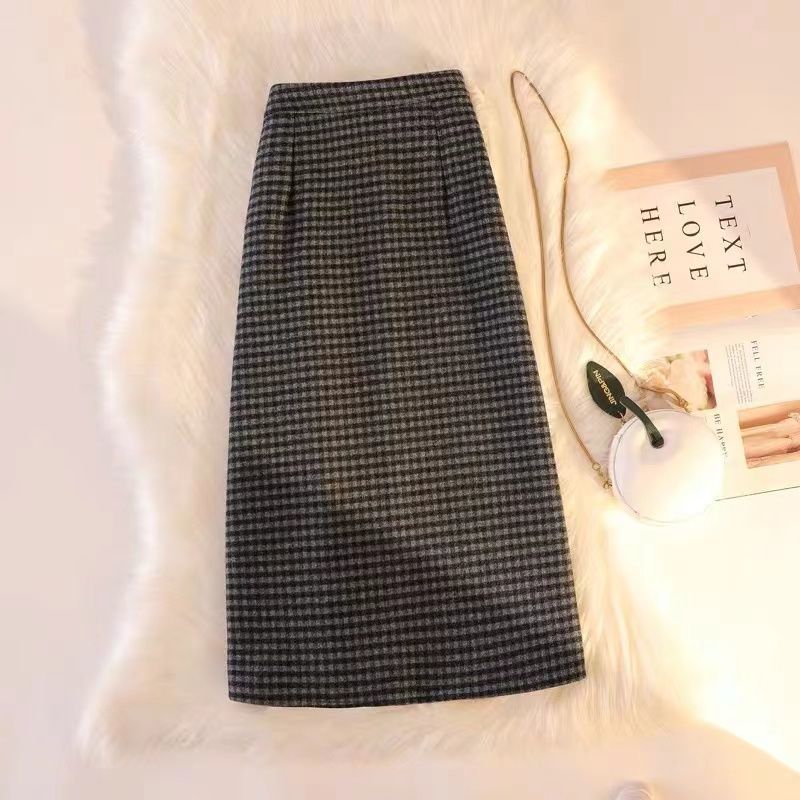 Plaid Skirt Women'S Mid-Length A- Line Thickened Warm And Elasticated High Waist Slimming Long Skirt - Image 3