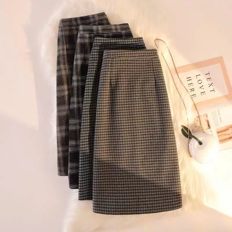 Plaid Skirt Women'S Mid-Length A- Line Thickened Warm And Elasticated High Waist Slimming Long Skirt - Image 2
