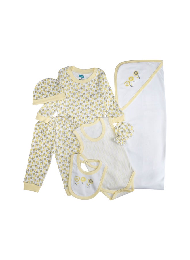 Babies Basic 7 Piece Unisex 100% Cotton Gift Set Include Bib, Blanket, Mitten, Cap, Romper, Top And Bottom Set, Yellow  - Image 4
