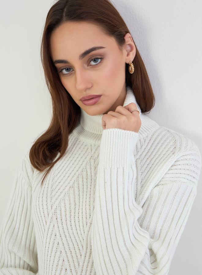 Styli Regular Fit Longline Textured Sweater - Image 4