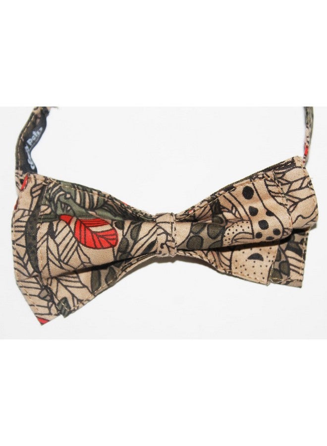 إيميلي بيتس طوق كلاب مع ربطة عنق على شكل فيونكة، طوق سريع الفك مطبوع عليه أزهار ناعم ومريح وقابل للتعديل للكلاب والقطط الصغيرة والمتوسطة والكبيرة (صغير، بني) - Image 2