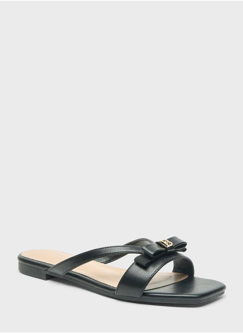 شو اكسبرس Multi Strap Flat Sandals