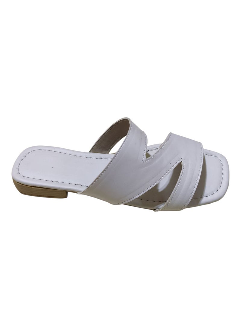 Karisma Flat Squared Toe Slippers With Three Strap Cut Design - Image 3