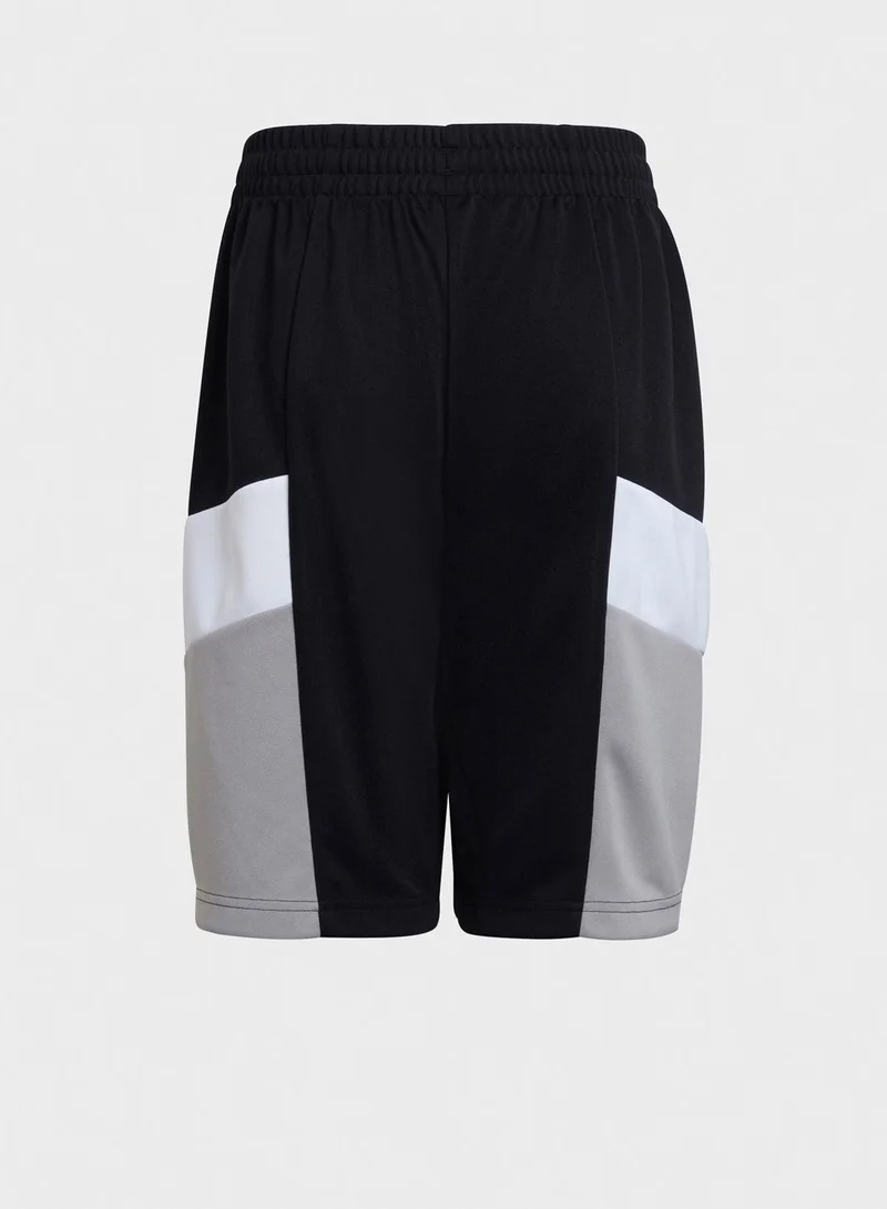 adidas شورت كاجوال