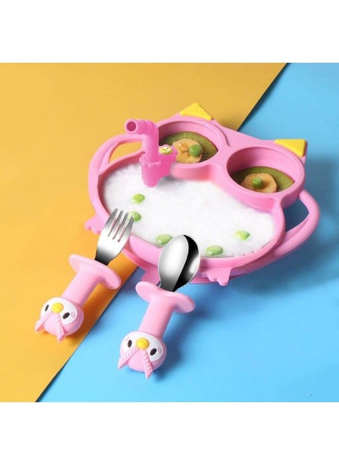 StarAndDaisy - أطباق أطفال مع شفاطات من السيليكون مع مقسمات شفط للأطفال خالية من مادة BPA آمنة للاستخدام في الميكروويف وغسالة الأطباق مع مجموعة من الملاعق (وردي فاين كيتي) - Image 1