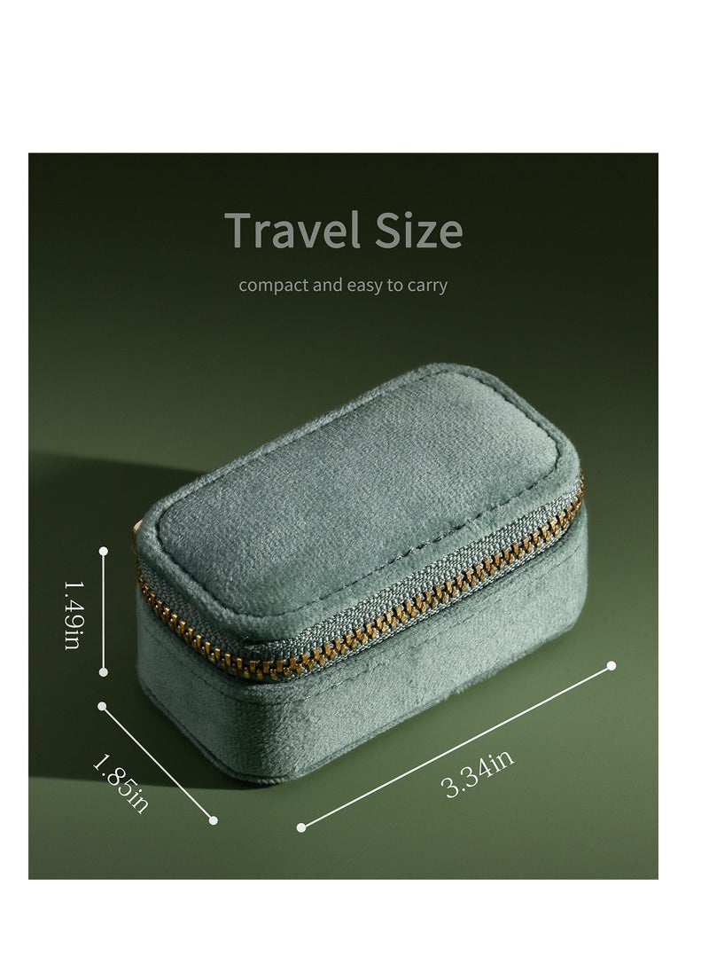 SYOSI - Mini Jewelry Travel Case, Velvet Small Travel Jewelry Box, Portable Jewelry Travel Organizer Box for Rings Earrings Necklaces, Gifts for Women Girls(Green Emerald) - Image 1