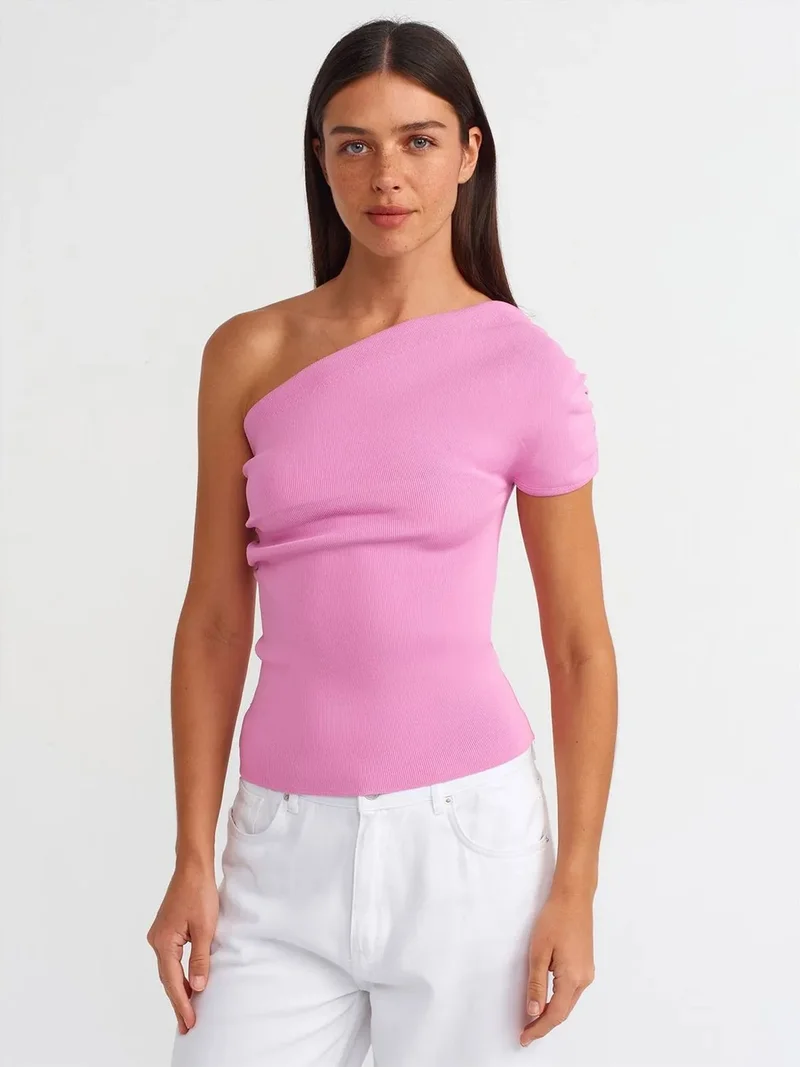 ديلفين DILVIN Slim Fit Asymmetrical Knit Blouse
