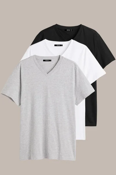 mmetalic Metallic Men's Multicolored T-Shirt Regular Fit Comfortable Cut V-Neck 3-Piece Basic T-Shirt Pack