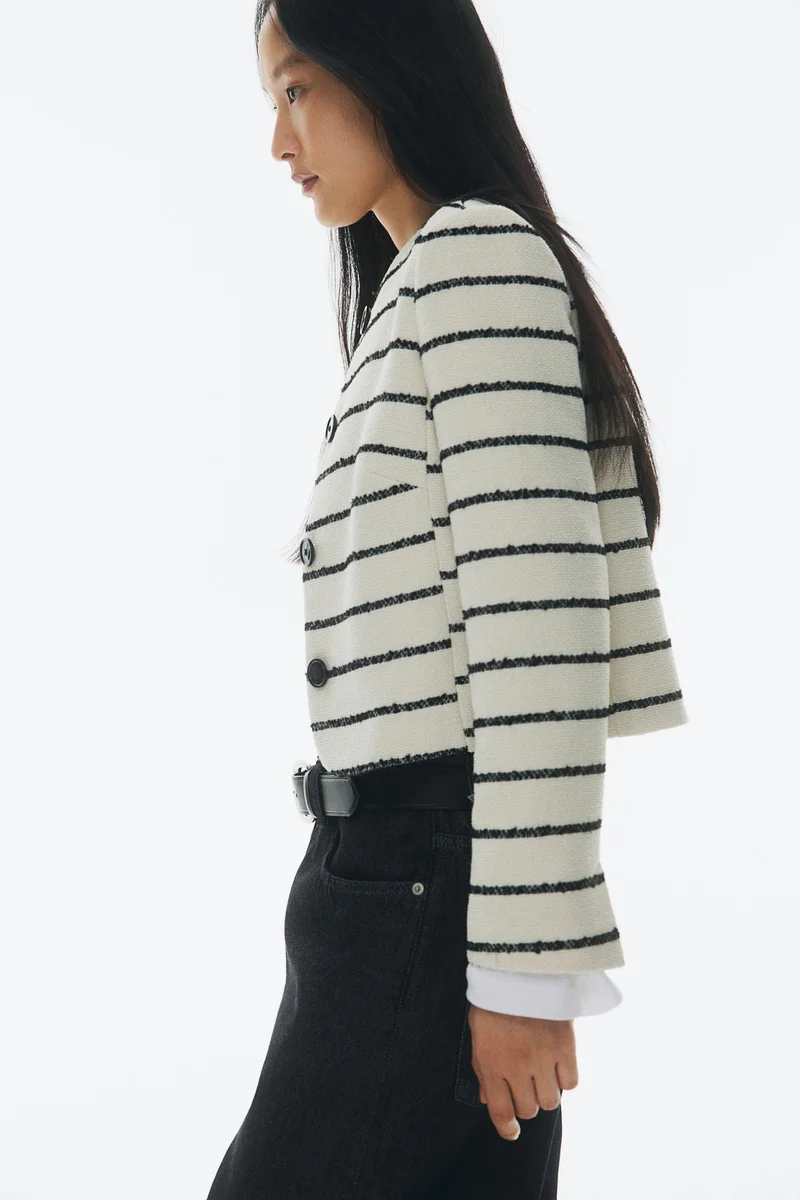 اتش اند ام جاكيت بتصميم قصير