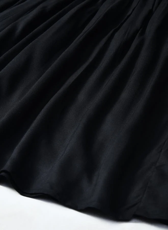 BELLA MODA Embroidered Detail Dress