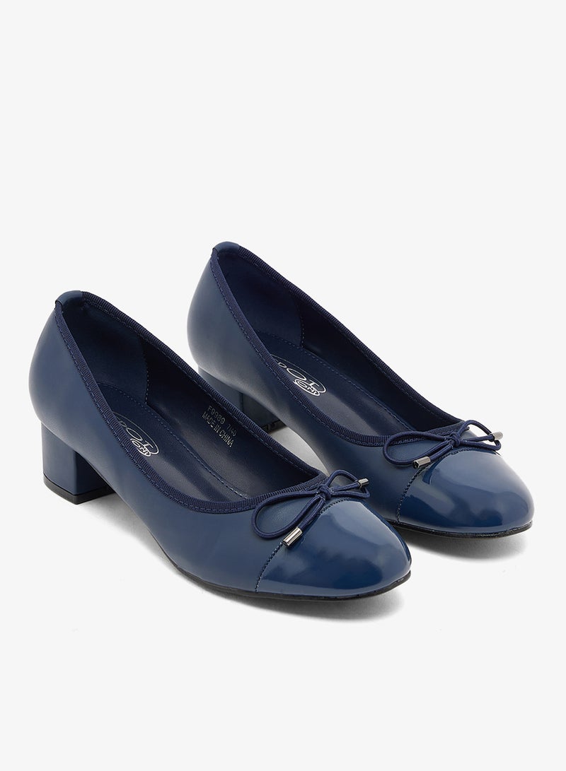 سبوت أون حذاء بكعب منخفض مع فيونكة - Image 4