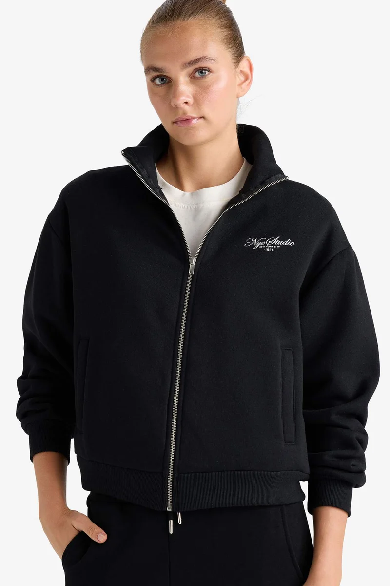 ديفاكتو Relax Fit Stand Collar Printed Thick Zippered Sweatshirt