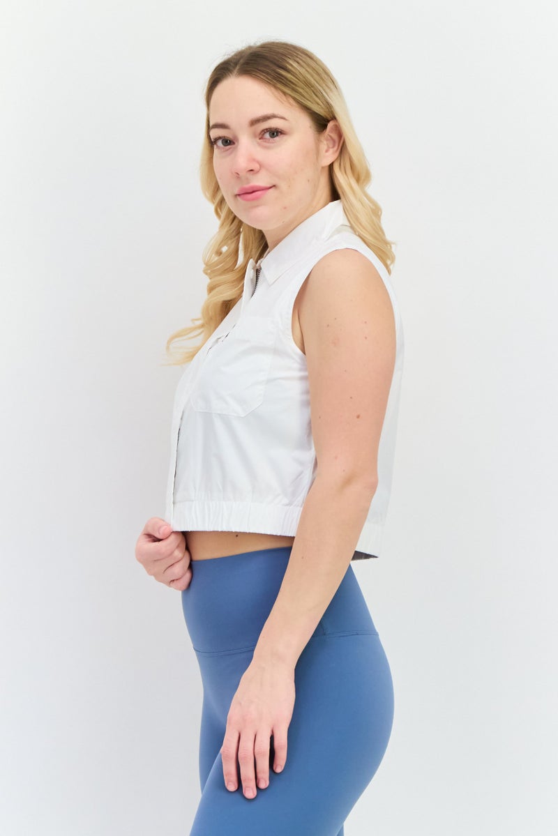 Lyle & Scott Women Pointed Collar Sleeveless Brand Logo Top, White - Image 2