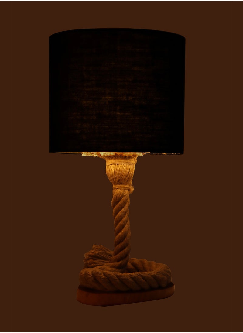 Cluc Yoke Table Lamp - Black  - Image 3