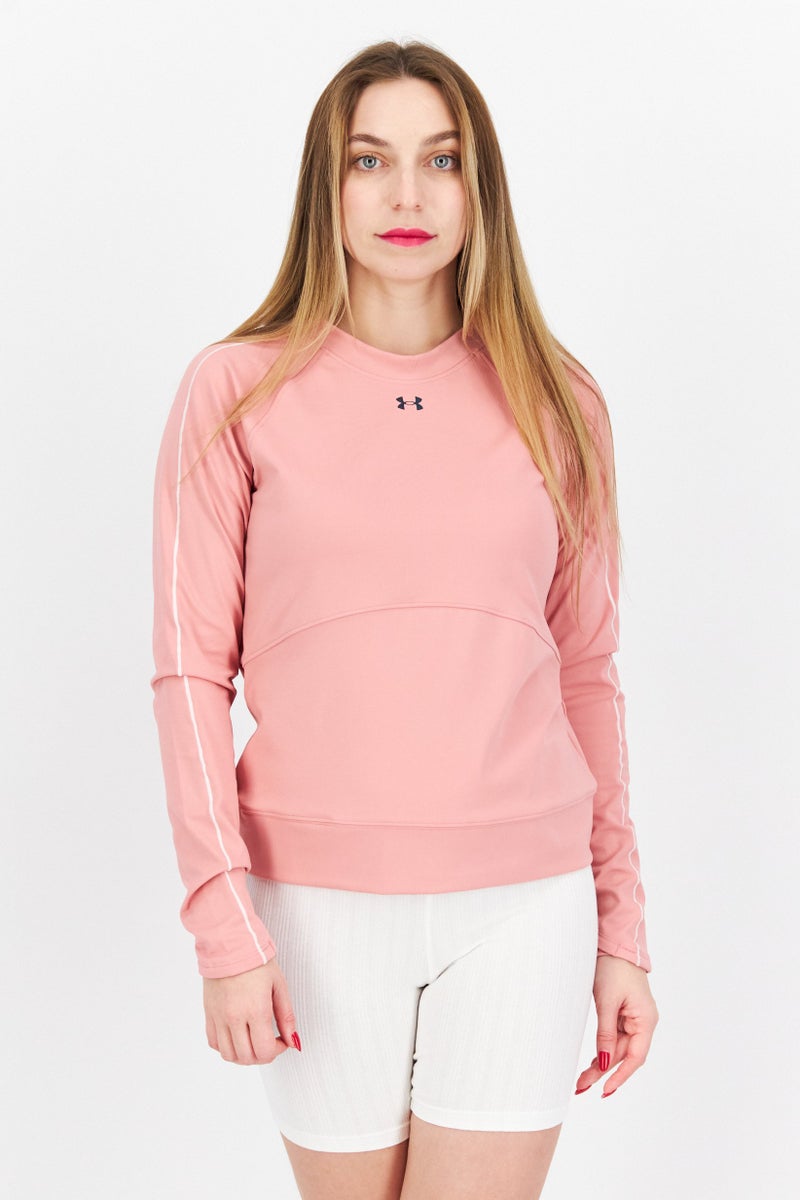 UNDER ARMOUR ملابس رياضية نسائية بتصميم لوجو العلامة التجارية بأكمام طويلة، خوخي - Image 1