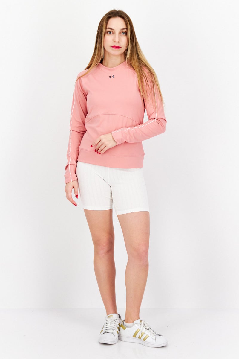 UNDER ARMOUR ملابس رياضية نسائية بتصميم لوجو العلامة التجارية بأكمام طويلة، خوخي - Image 4