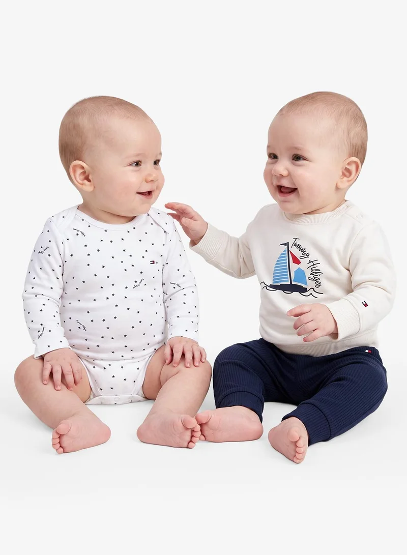 Tommy Hilfiger Essential Three-Piece Outfit Gift Box