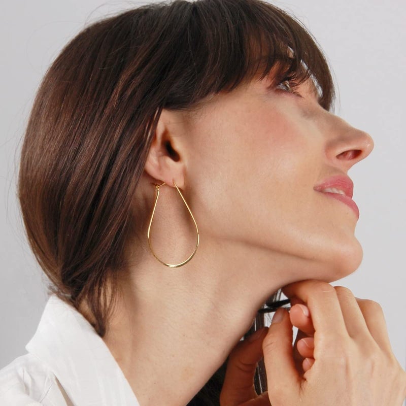 Humble Chic NY أقراط ذهبية رفيعة على شكل حلقة للنساء - أقراط خيط ذهبية للنساء، أقراط مطلية بالذهب عيار 18 قيراط، أقراط ذهبية على شكل حلقة بيضاوية، أقراط ذهبية على شكل دمعة للنساء، أقراط ذهبية متدلية للنساء - Image 5