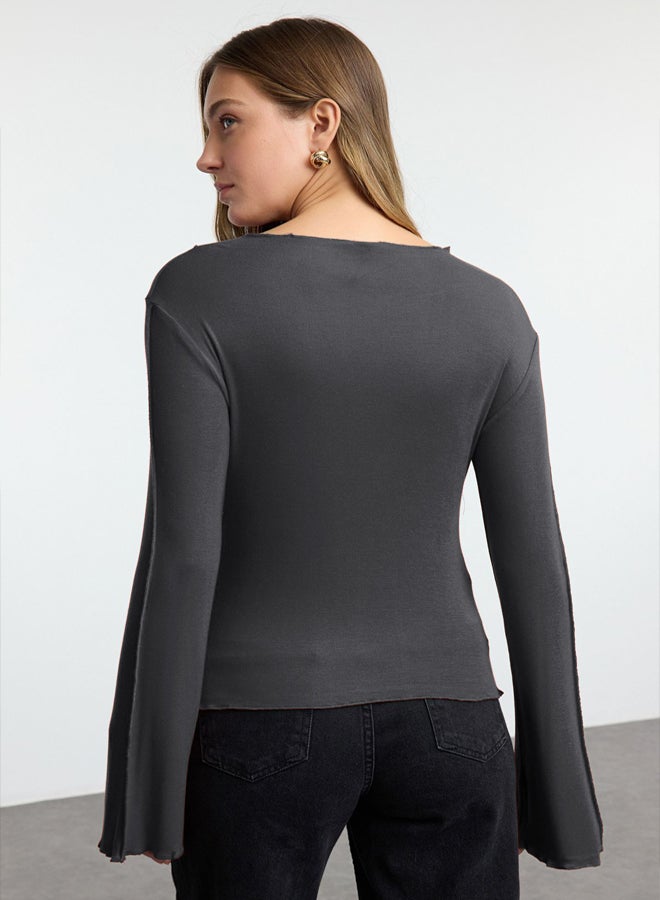 trendyol Anthracite Ribbed Detailed Fitted/Fits-Your-Body Spanish Sleeve Knitted Blouse TWOAW25BZ00244 - Image 4