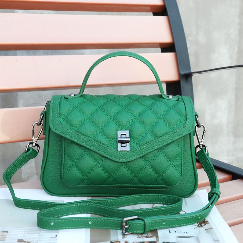 Small Fragrant Style Diamond Lattice Handbag First Layer Cowhide Portable Style Texture New Bag Female Manufacturers - Image 1