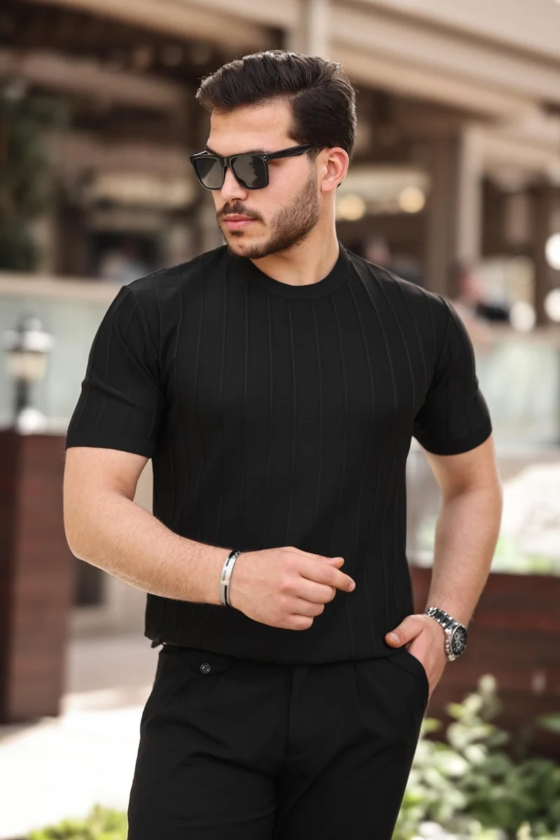Miron Black Crew Neck Embossed Knitwear Short Sleeve T-Shirt - 2430