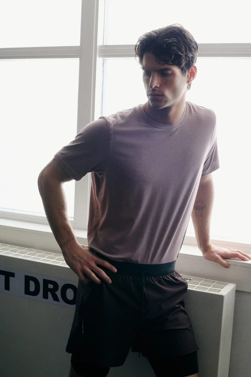 H&M Sports T-shirt with DryMove™