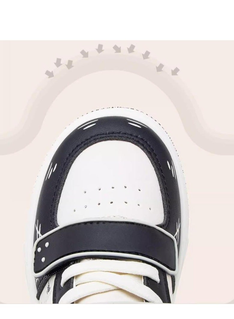 Snoopy Children's Waterproof Low Cut Sports And Leisure Shoes - Image 4